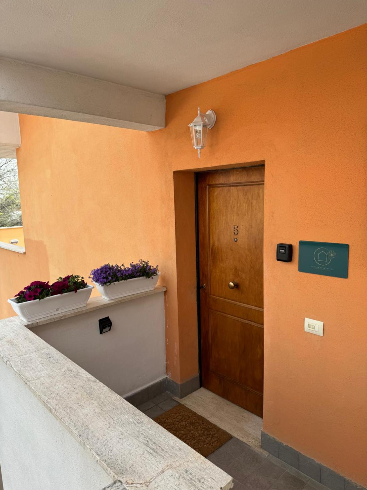 פיומיצ'ינו Casa Vacanza Elislor Apartments מראה חיצוני תמונה